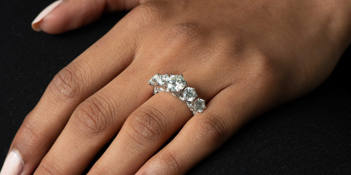 3 Guidelines To Get The Ultimate Engagement Ring 